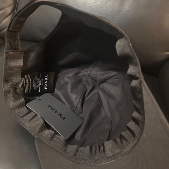 NEW PRADA MILANO BLACK RE-NYLON BASEBALL CAP HAT UNISEX LOGO ADJUSTABLE - Picture 5 of 6